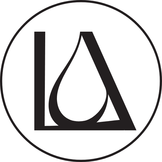 Luxe Aroma Logo